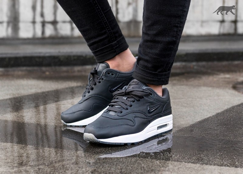 Air max hotsell sc jewel